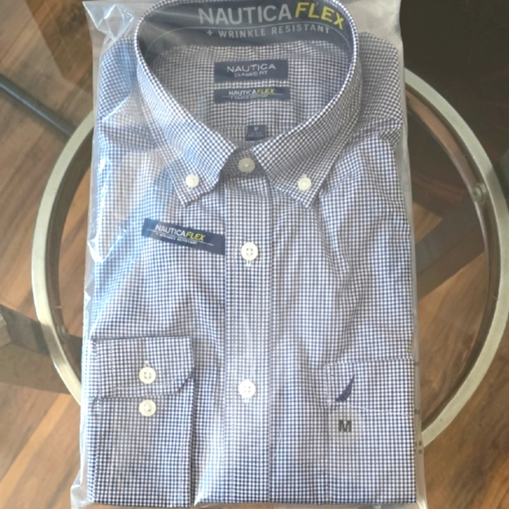 Nautica Men's Checkered Navy Button-down Wrinkle Resistant Flex Gingham Shirt